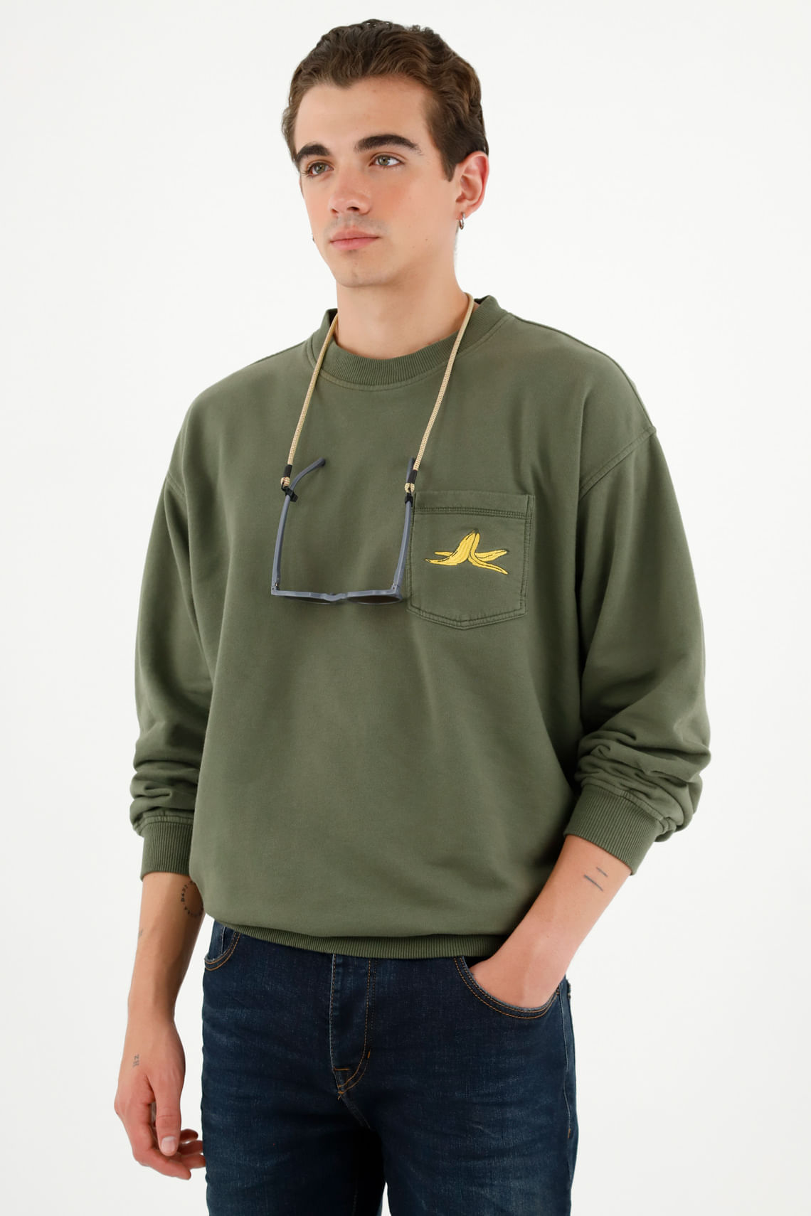 Buzo unisex verde con bolsillo de parche