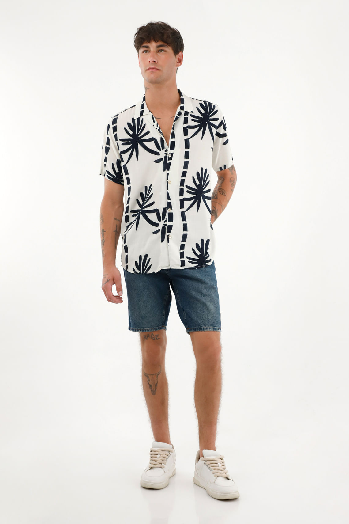 Camisa estampada manga corta para hombre