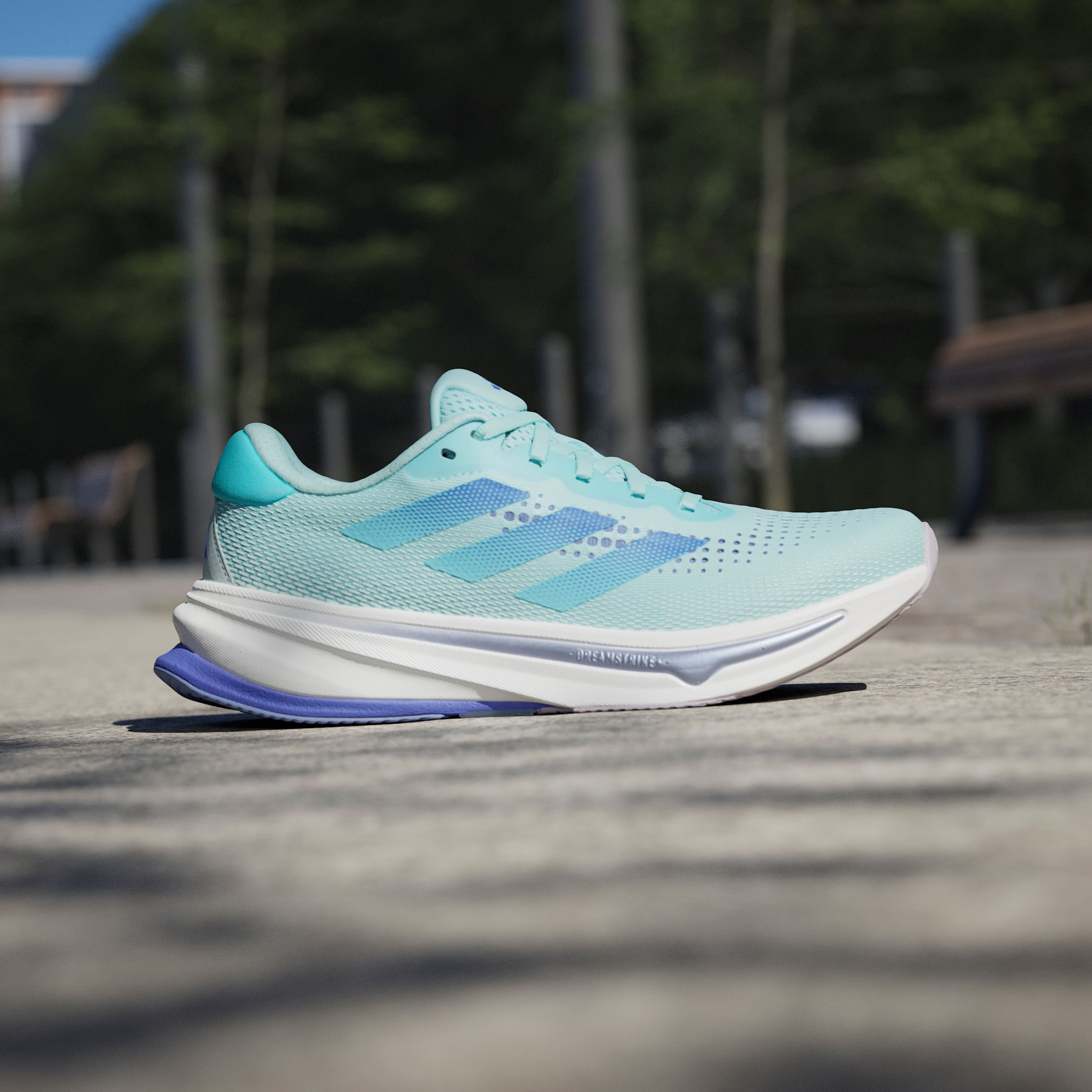 Adidas Supernova Rise W Tenis verde de mujer para correr