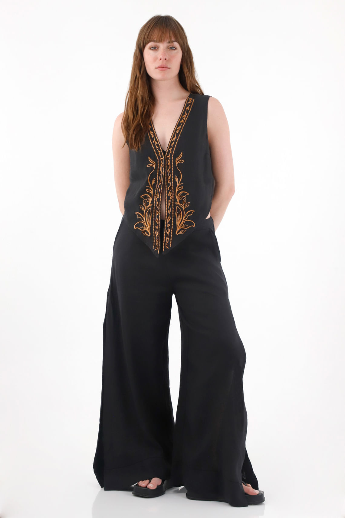 Pantalón Wide Leg en 100% lino negro para mujer