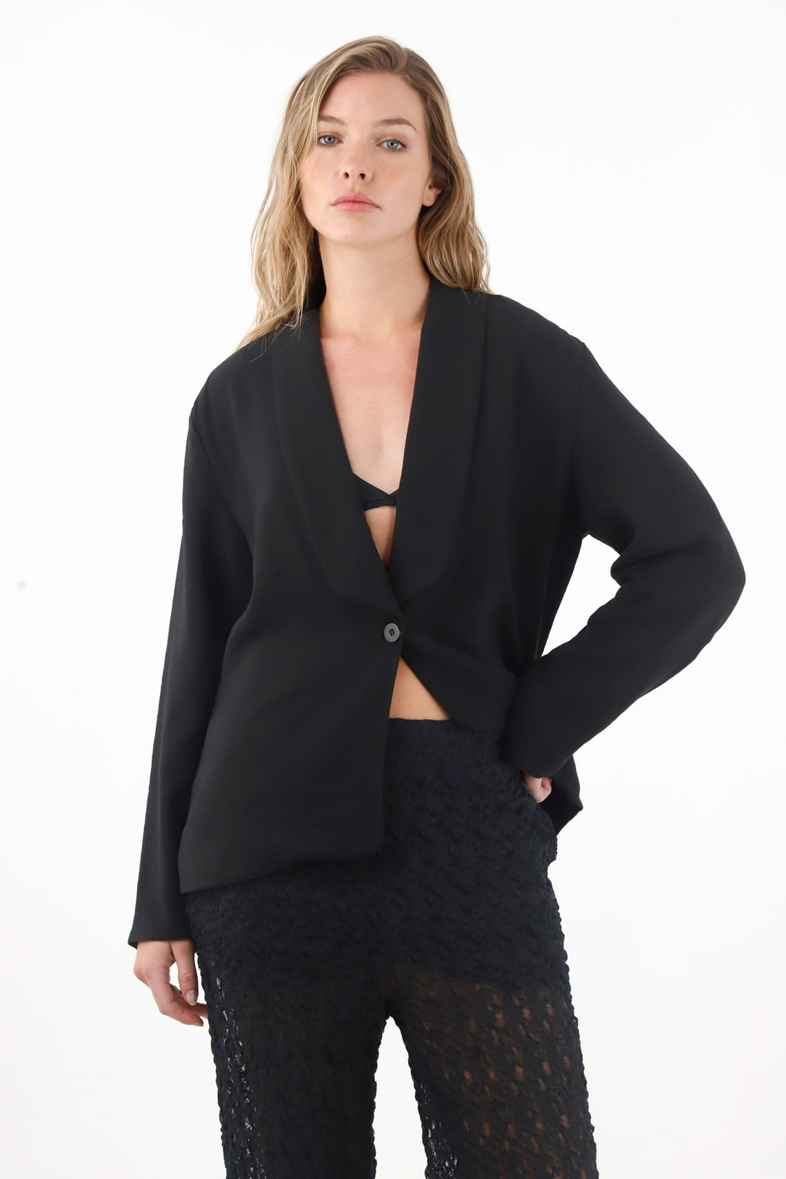Abrigo tipo blazer negro para mujer