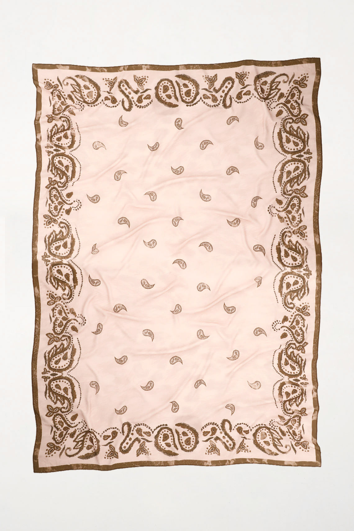 Pañoleta con estampado paisley rosada