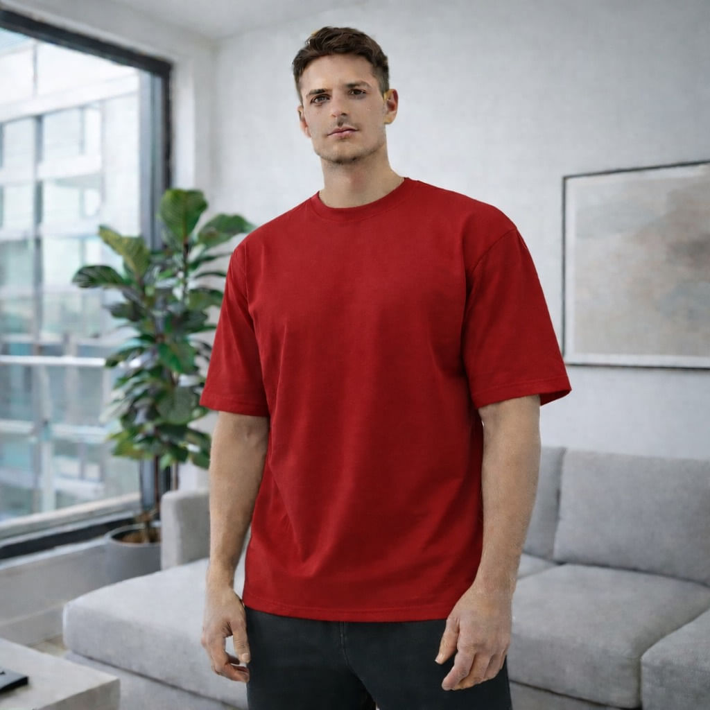 Camiseta Oversize Unicolor en Tela Burda 240g Rojo. Suave, Cómoda y Moderna.