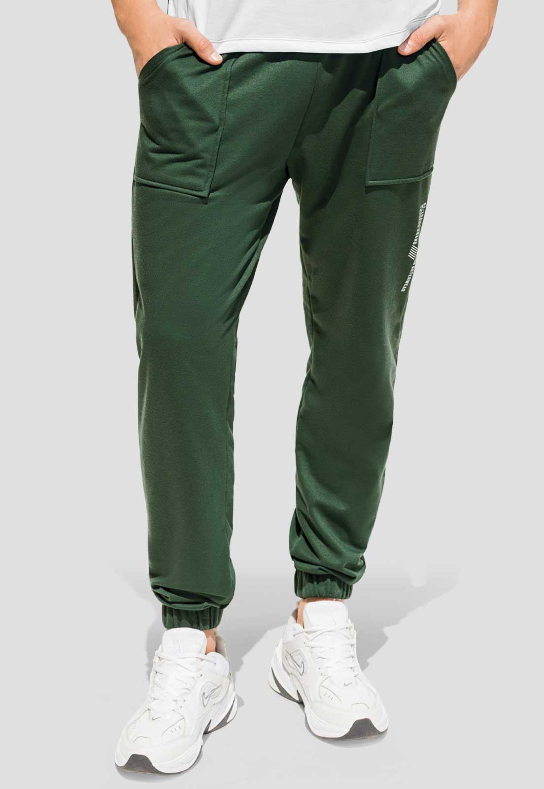 Jogger Hombre Verde Pino Mp 6073