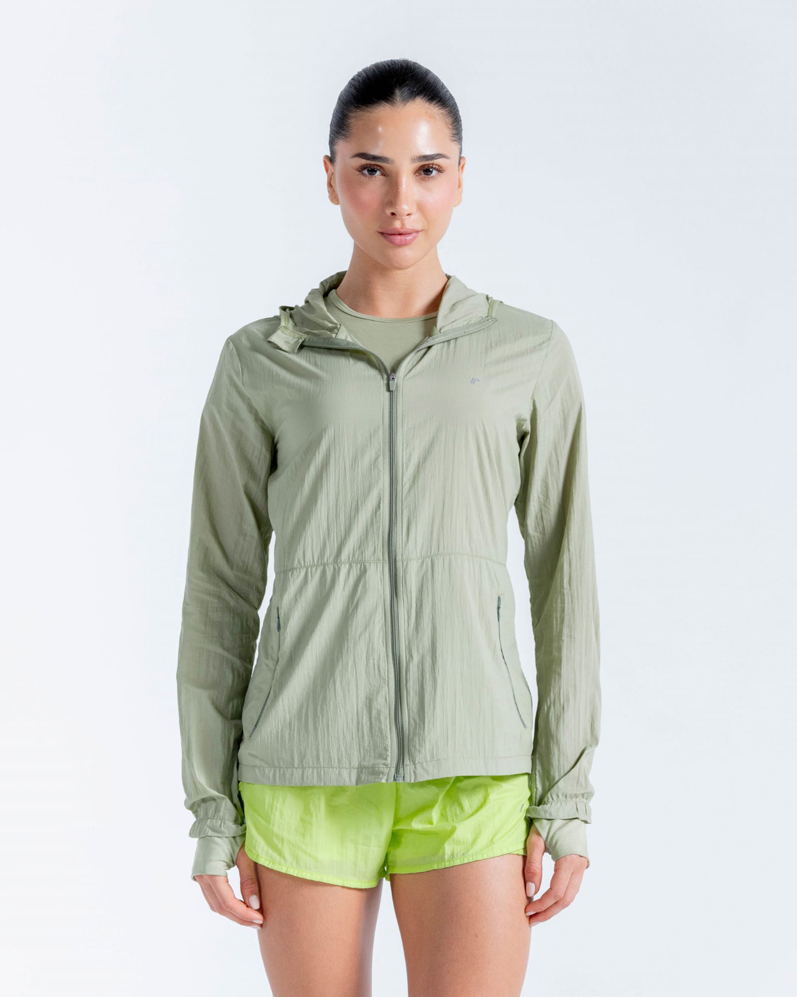 Chaqueta Brisa Rompeviento Ultra Liviana,  Color VERDE SALVIA Para Mujer